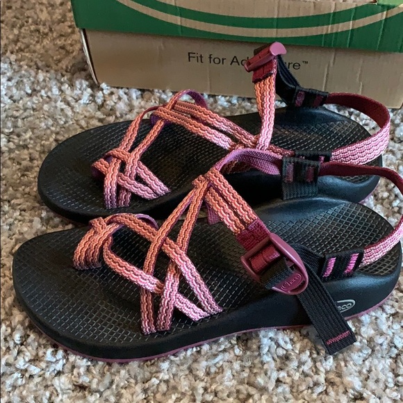 Chaco Tidal Wave Tsunami Sandals -like new - Picture 5 of 6